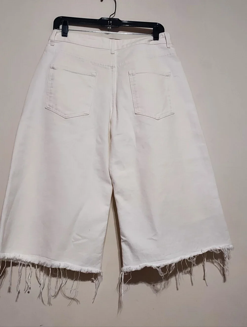 Zara Zw Collection Frayed-Hem Ecru White Denim Long Shorts Sz-6